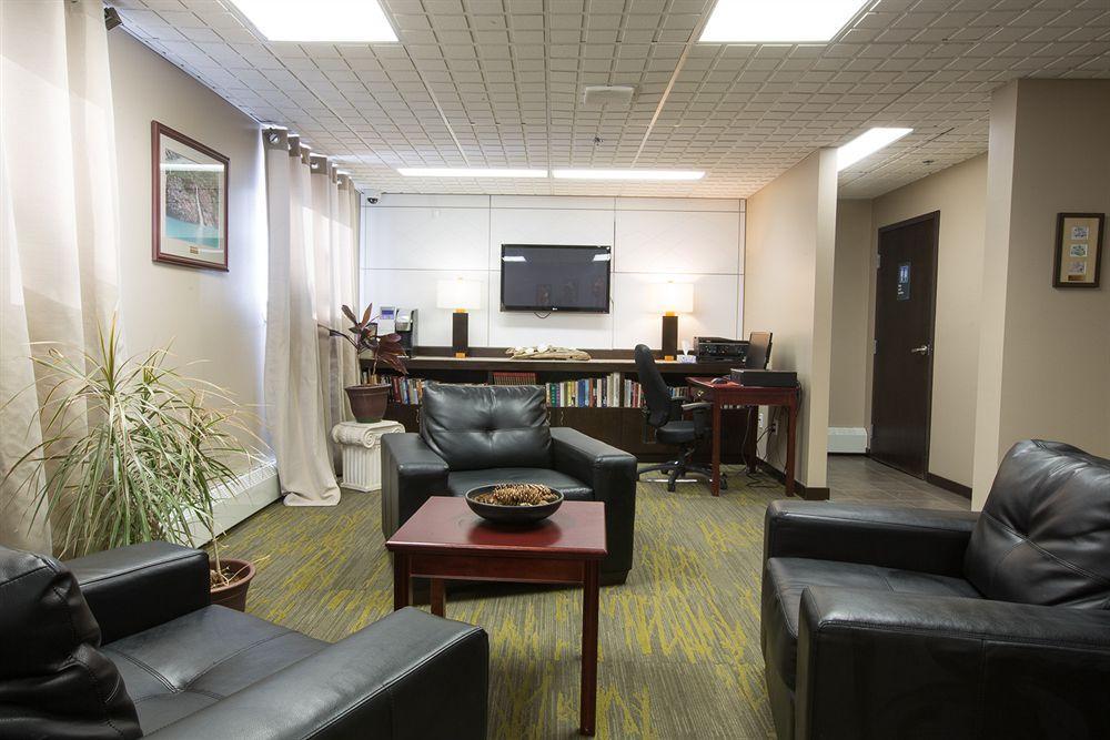 Capital Suites Yellowknife Eksteriør bilde