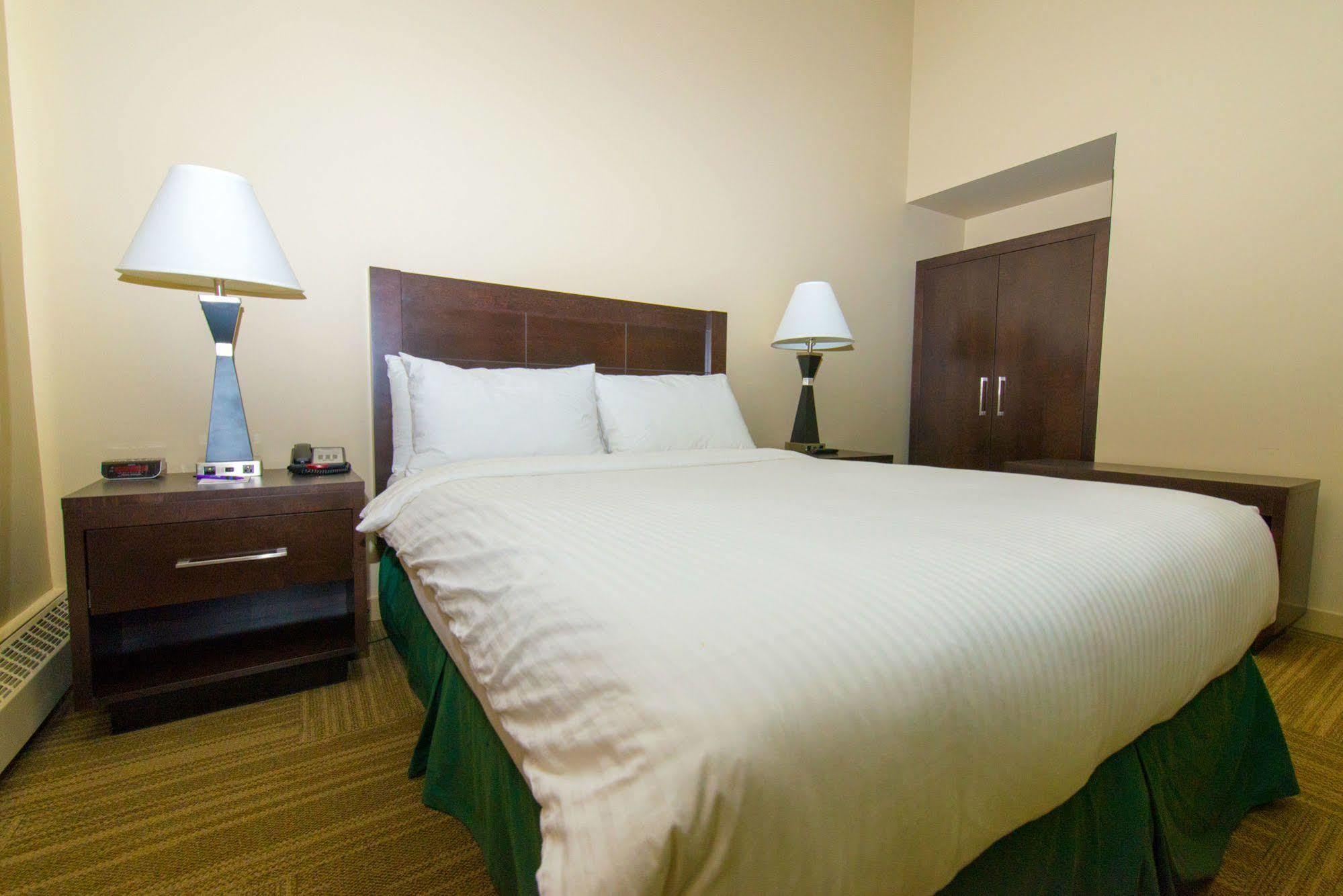 Capital Suites Yellowknife Eksteriør bilde
